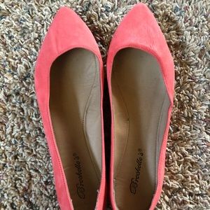 Coral flats size 8